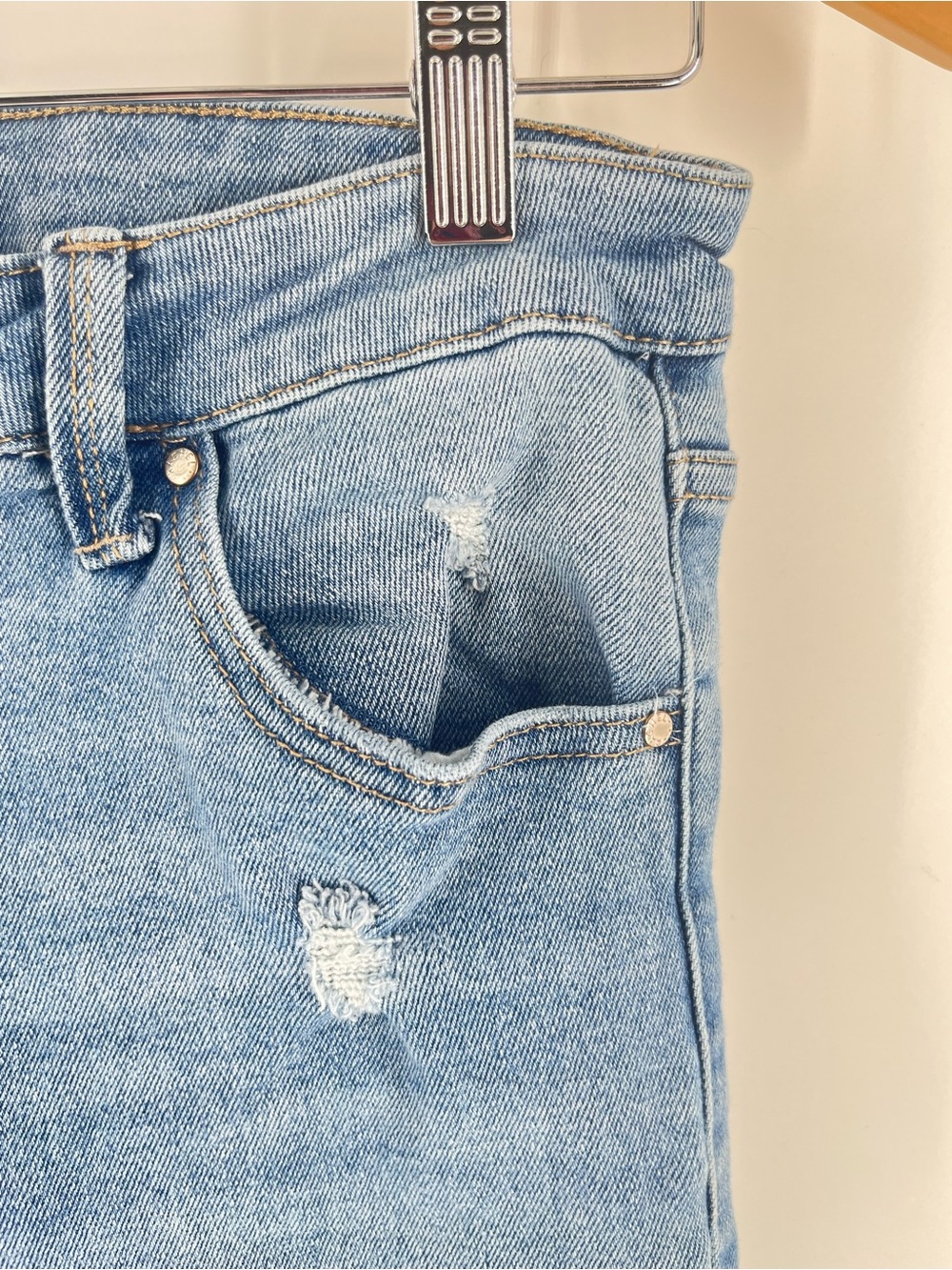 Rachel Rachel Roy Vixen Distressed Straight Jeans 12/31 Light Wash Stretch Denim - Picture 6 of 8